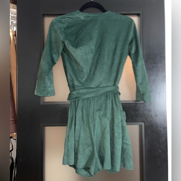 Zara Suede Romper - Picture 5 of 6